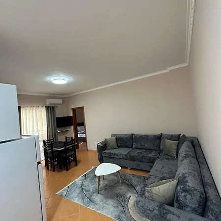 Erind's Apartment,iliria Beach Daire Dıraç